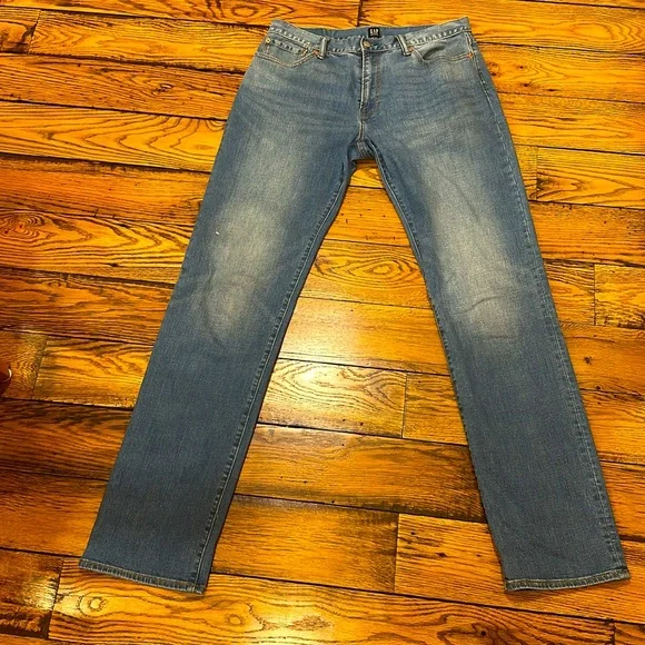 GAP MENS LIGHT WASH STRAIGHT LEG 5-POCKET BLUE JEANS SIZE 34 x 36 - Picture 1 of 7